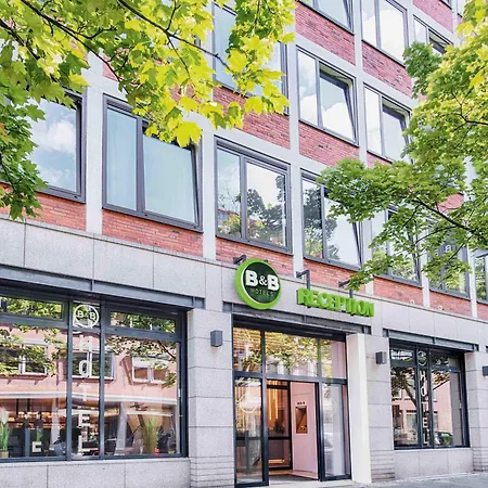 Kiel-holstenbruecke 3* كيل