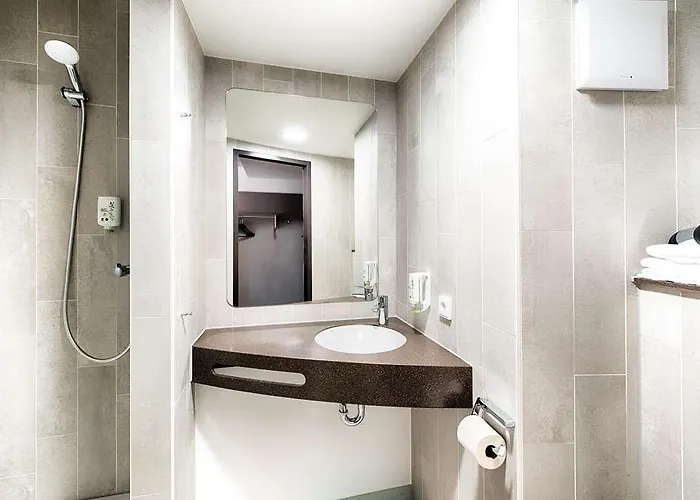 Hotel Kiel-holstenbruecke